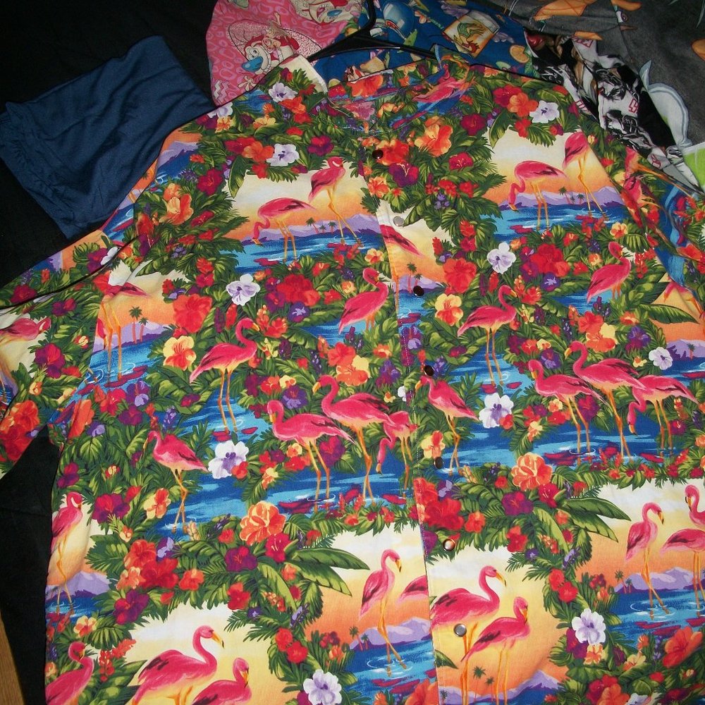 Mens Large Flamingo Short Sleeve Shirt